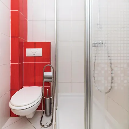 Apartmán One-bedroom In Okrug Gornji *